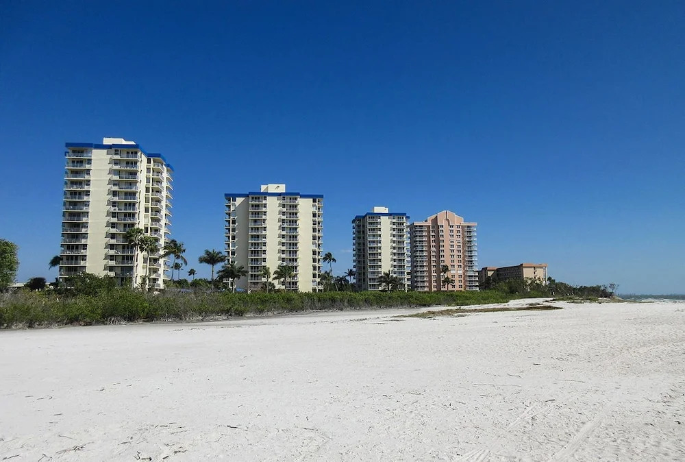 Estero Beach & Tennis 205a 1 Bedroom 1 Bathroom Condo