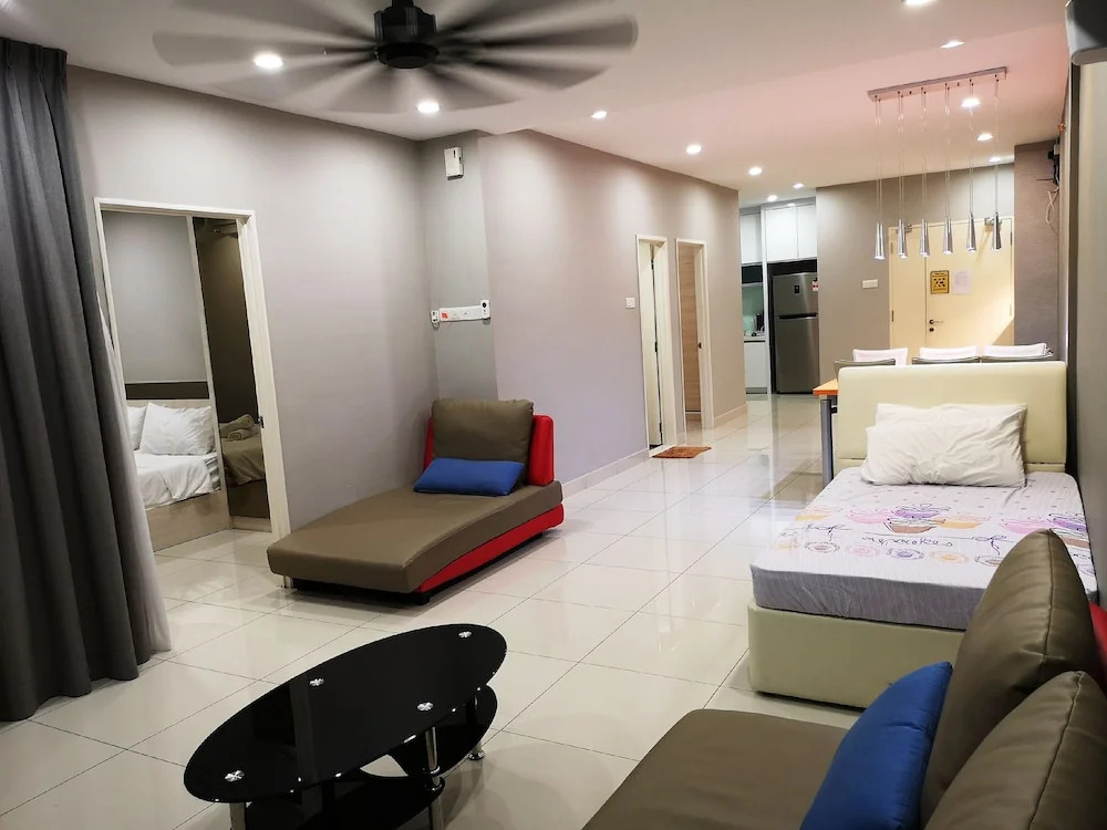 Mansion One 2 Bedroom Apartment