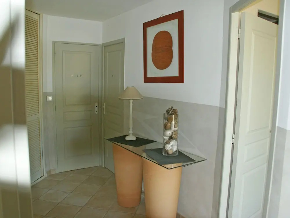 Villa in Reillanne with Private Pool