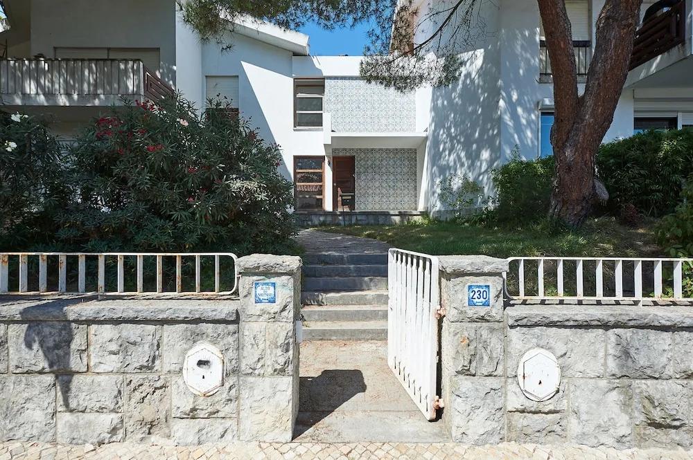 Central Holiday Home