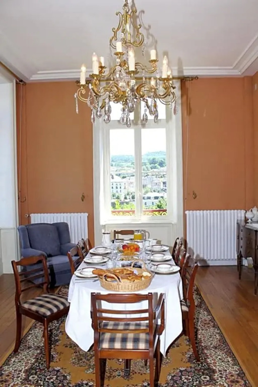 La Belle Maison