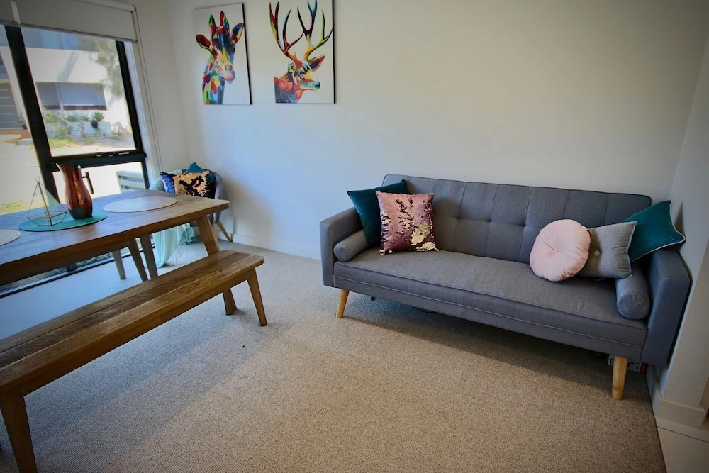 Torquay Townhouse - Close to Beach