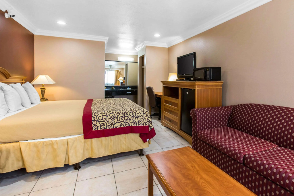 Rodeway Inn Cypress - Buena Park