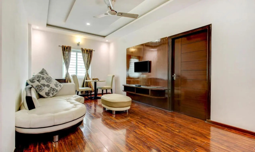Treebo The Sai Leela Suites