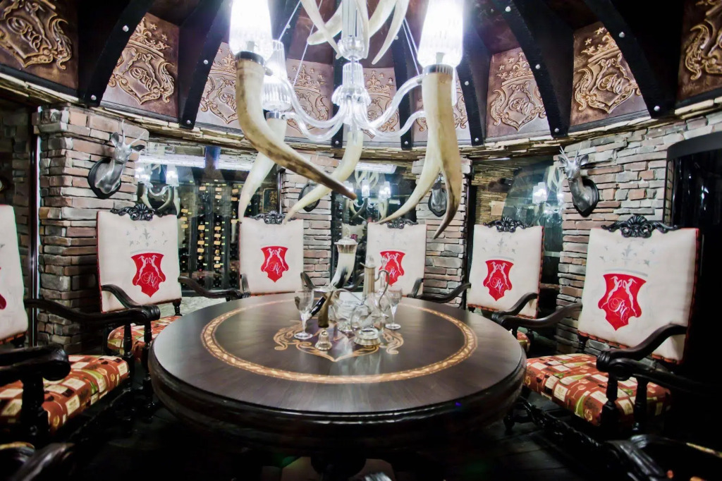 Royal Castle Design & SPA