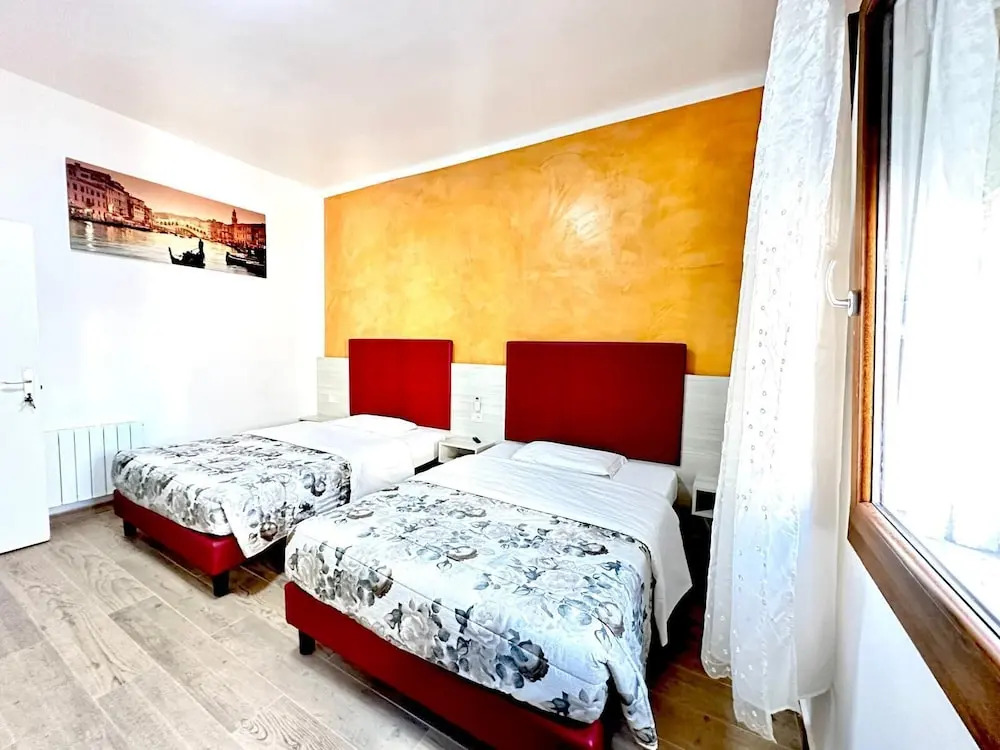Vacation Venice Rooms