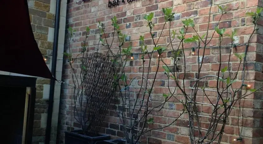 Bakers Yard
