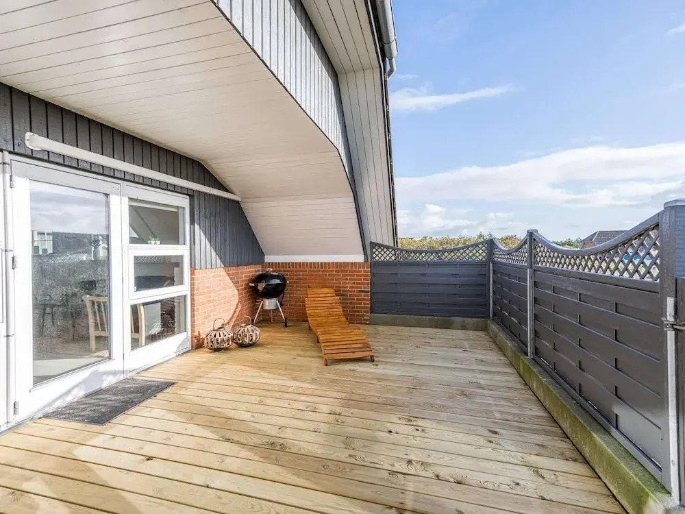 6 person holiday home in Hvide Sande