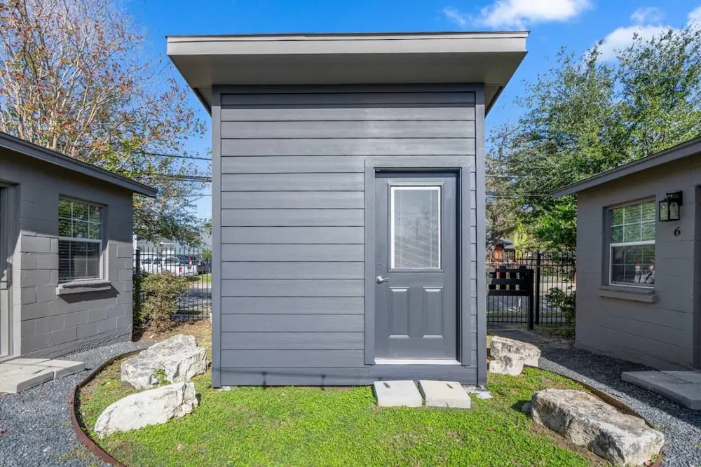 Quiet Studio Minutes From Downtown Houston