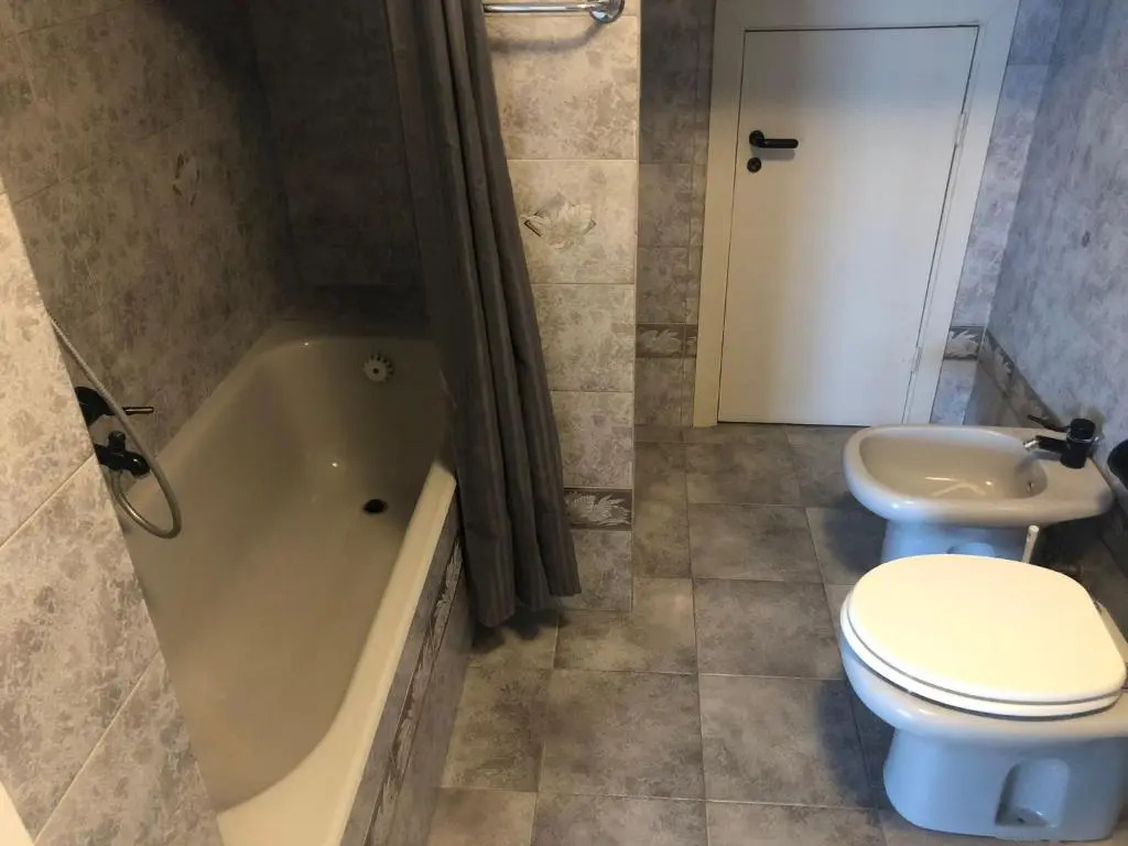 Sestri AR122 Executive Penthouse