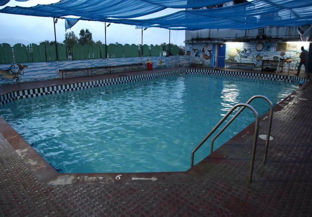 Popular Hotel