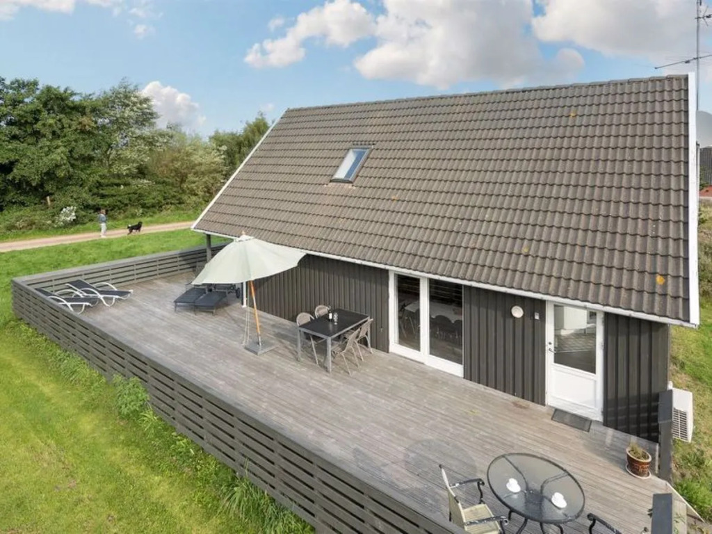 "Ayu" - 2.8km from the sea in Western Jutland