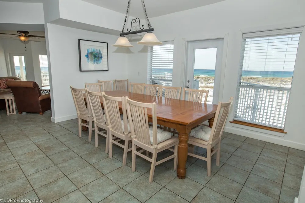 The Castle Destin - 4 Br Home