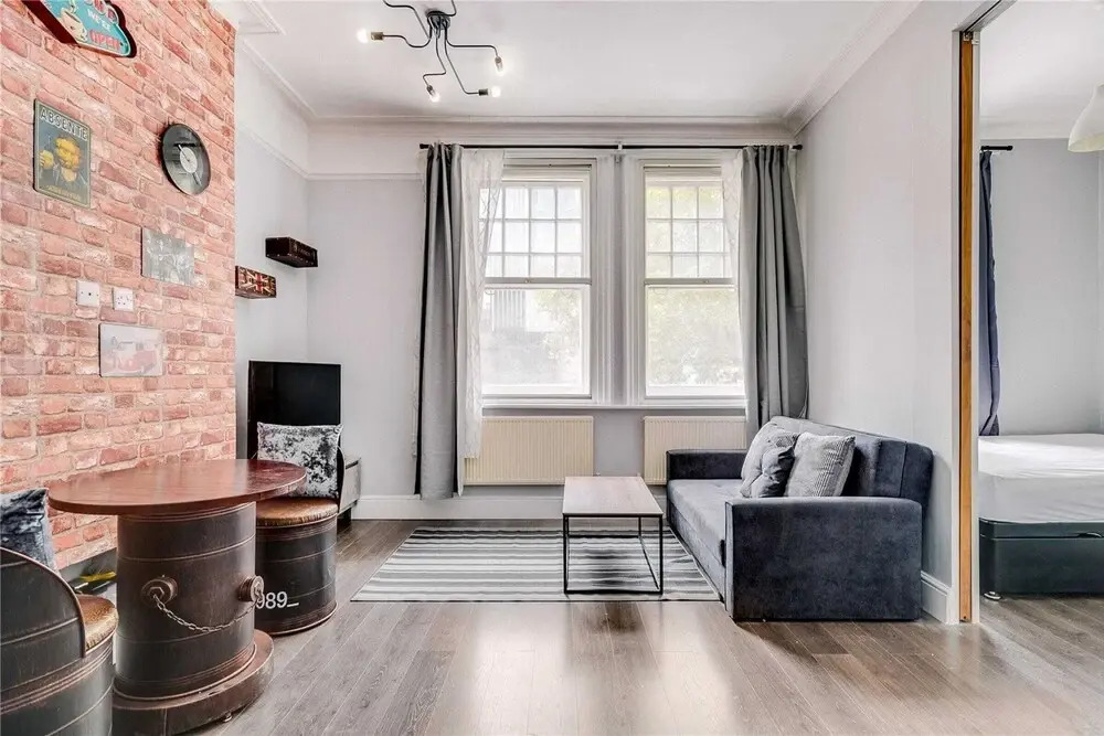 Stunning One-bedroom Apartment Right Near Victoria Station