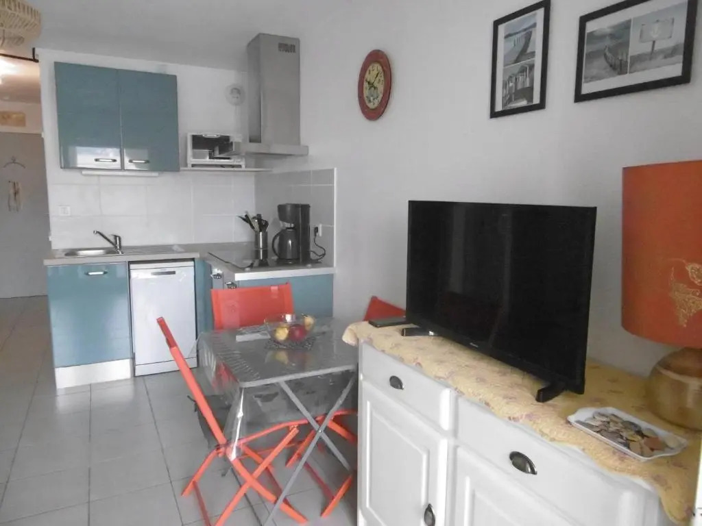 Appartement Sète, 2 pièces, 4 personnes - FR-1-472-111