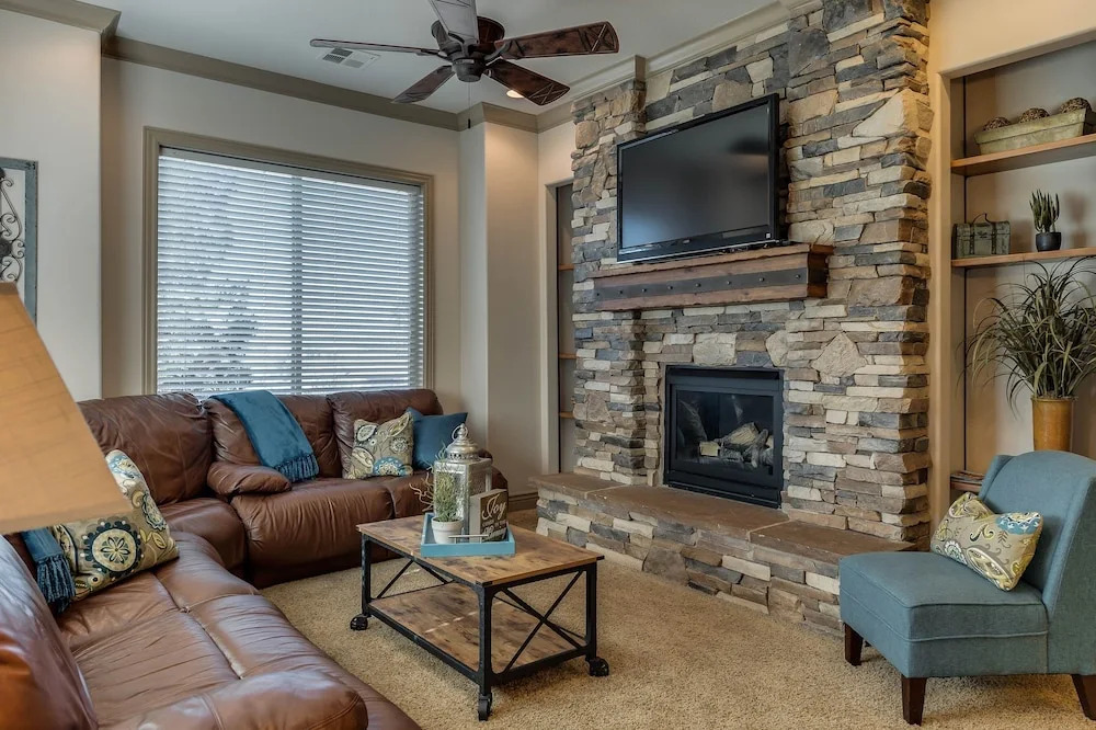 The At Coral Springs Resort 3 Bedroom Apts by RedAwning