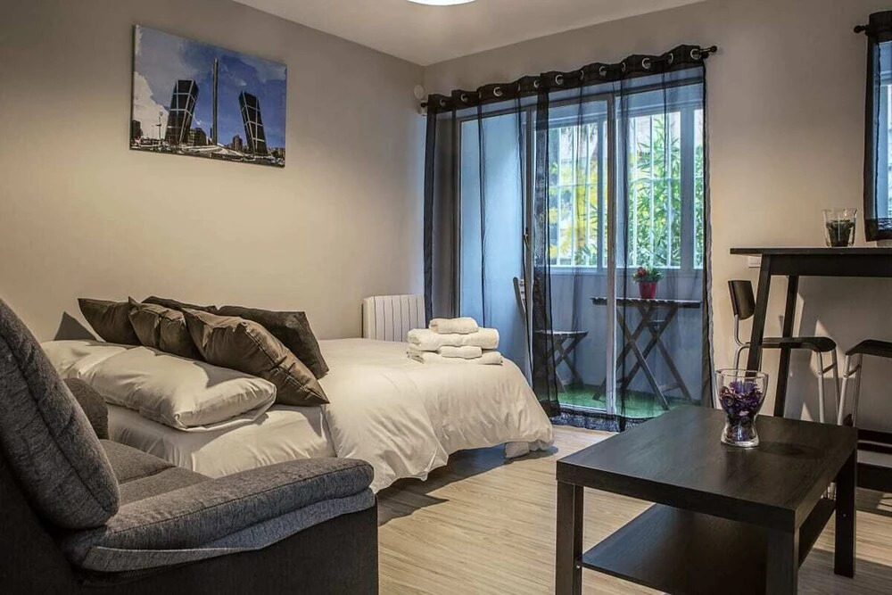 Lovely 3bed Next to Fuencarral, 2mins to Metro