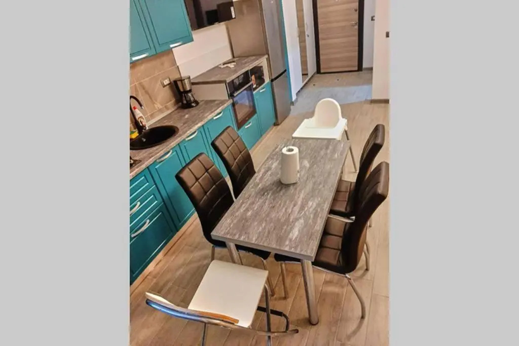 Alezzi EKA Studio