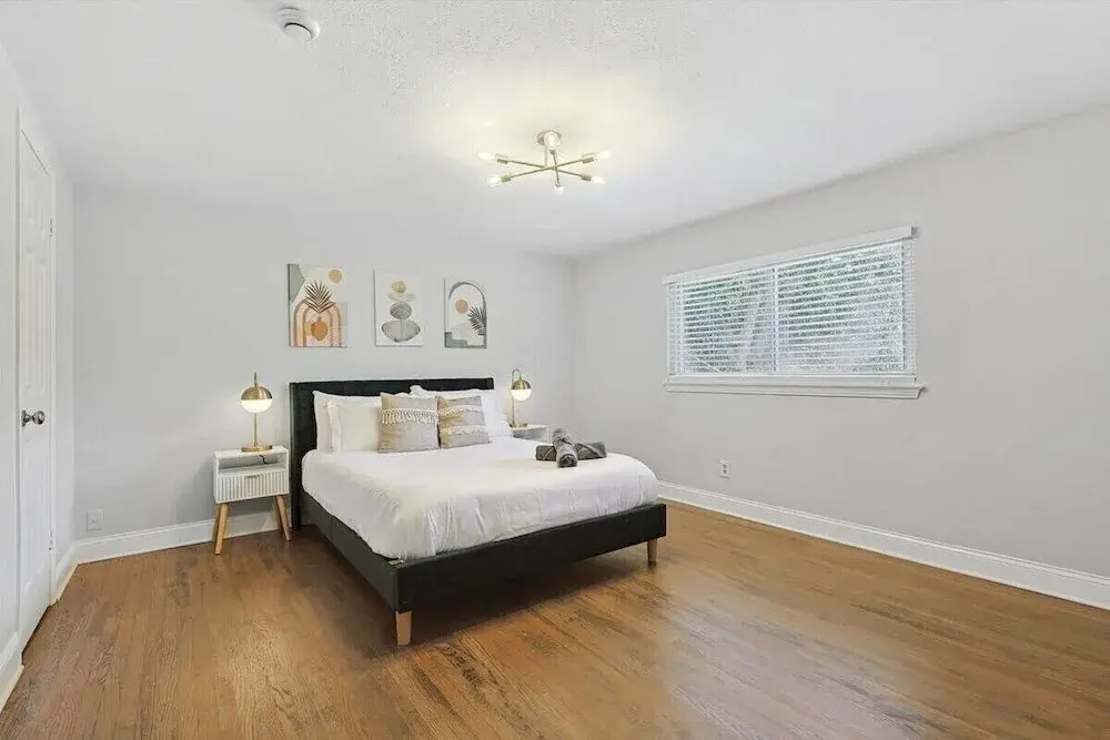 Upscale 6BR Home With Pool, Hot Tub & Game Room