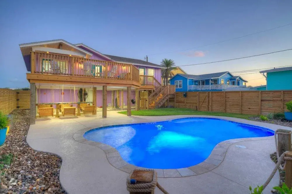 Barefoot & Salty by Avantstay Private Pool
