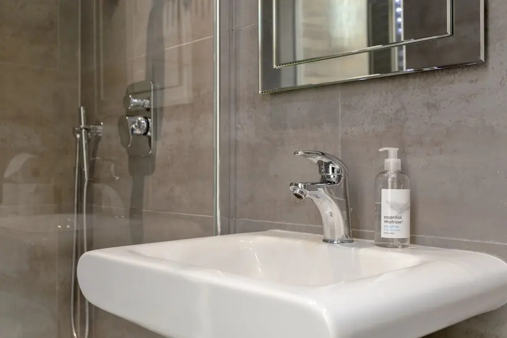 Luxury 2 Bedroom Property in Belgravia