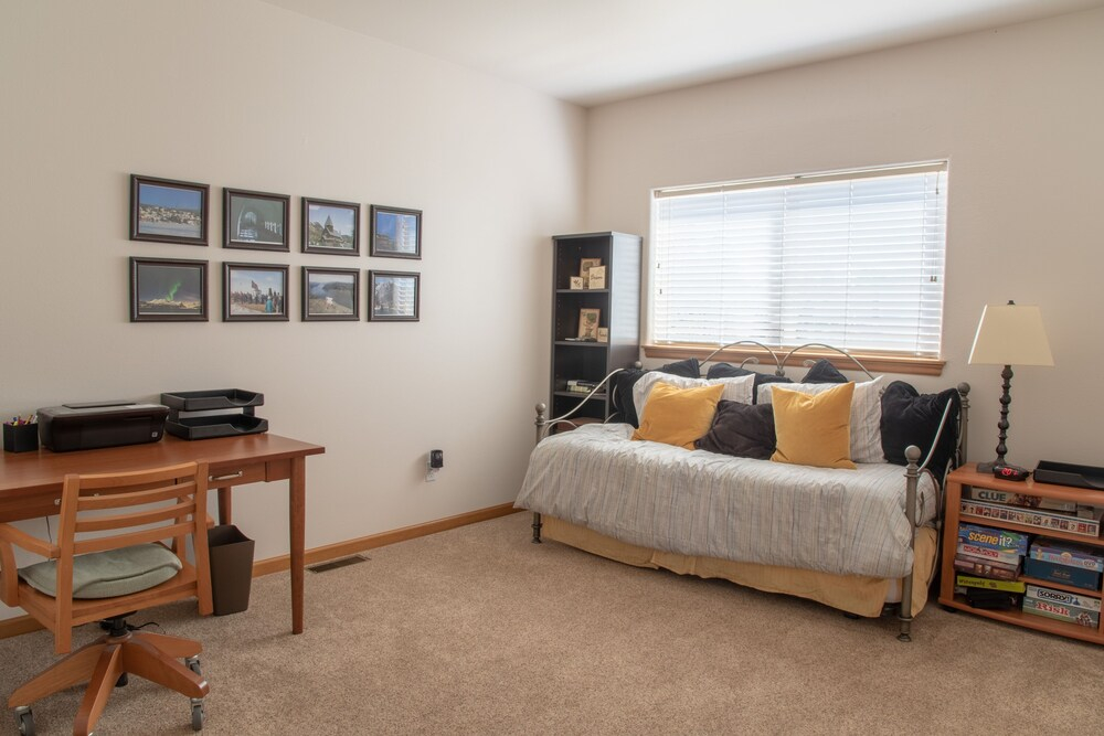 Taft At Old Mill 3 Bedroom Townhouse