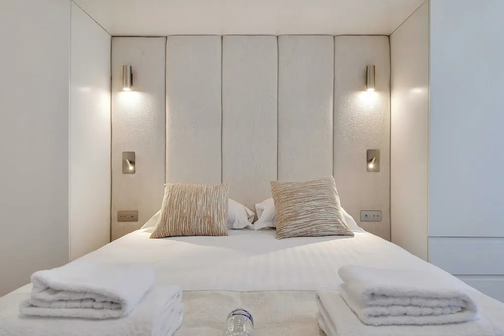 Chic Apartment - 1br/4p - Republique
