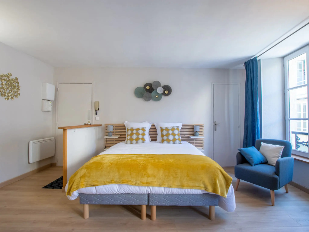 Beautiful apartment in the historic center of Bayeux