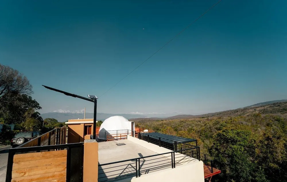 Ovalulú Glamping