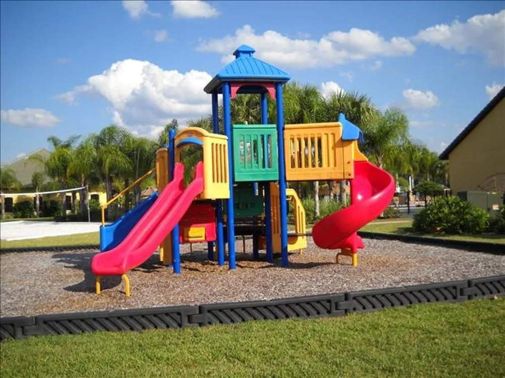 Paradise Palms 8959