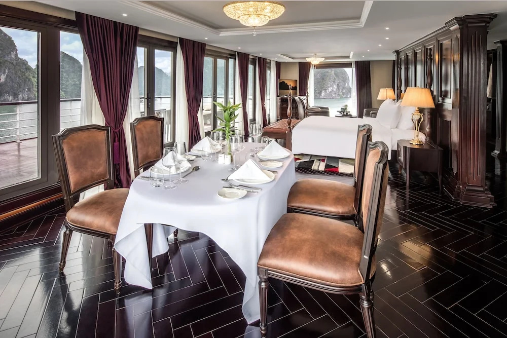 Ambassador Signature Cruise - Lan Ha Bay