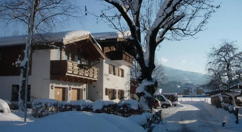 APARTMENTS Pension Foidl