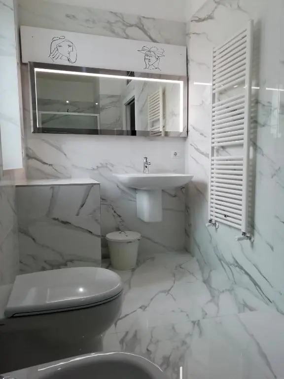 B&B LAltare Bianco