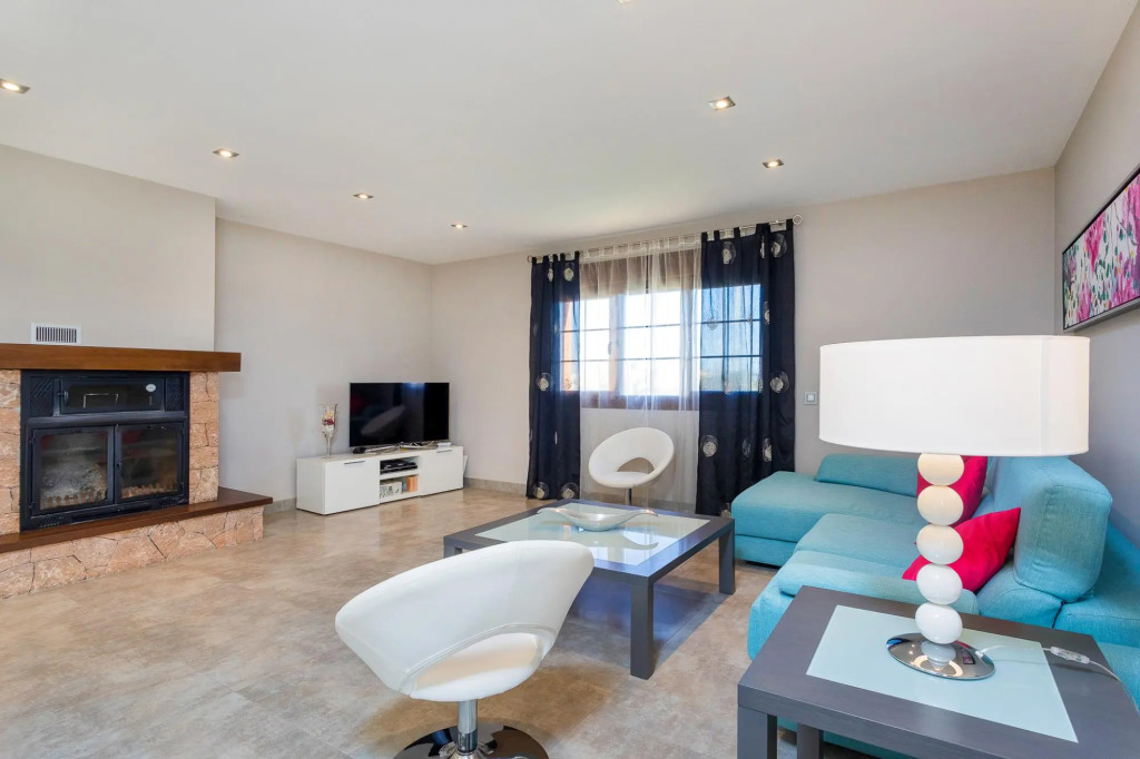 Villa in Ibiza Town Sleeps 14 16 - Villa Campo Sol