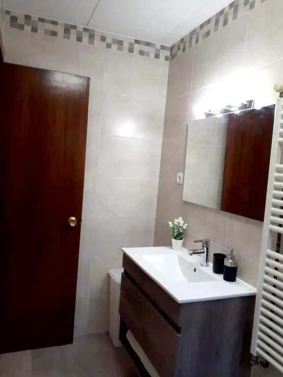 Apartment With 3 Bedrooms in Cardona, With Wonderful City View, Enclosed Garden and Wifi