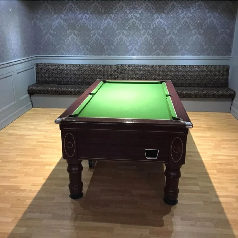 The Windsor Hotel and Bar