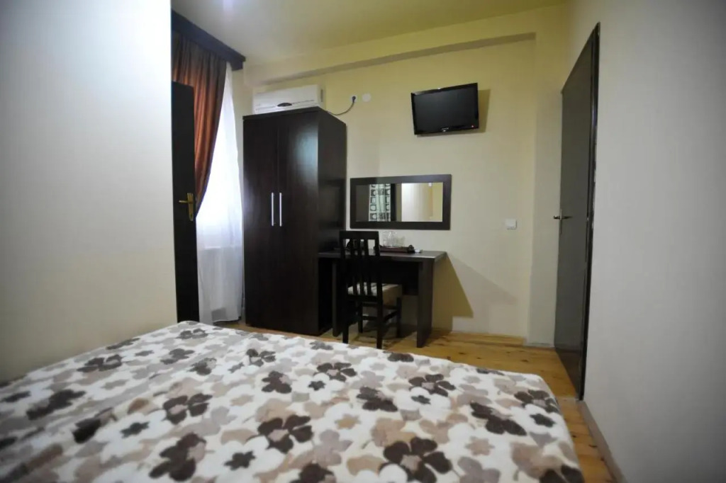 Garni Hotel City