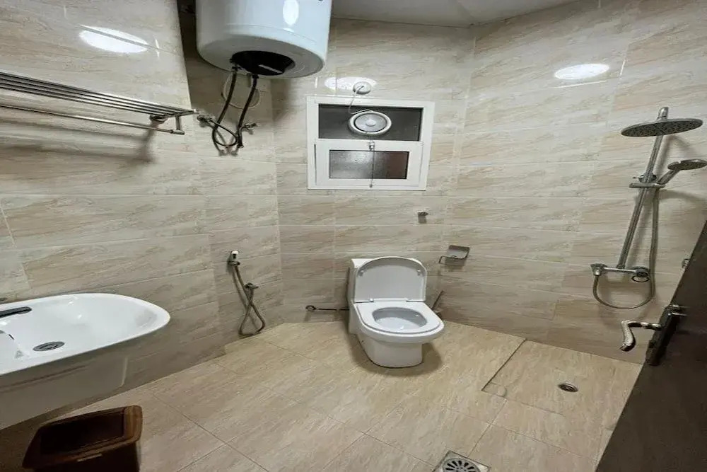 Super OYO 144 Al Tawasi Furnished Apartments