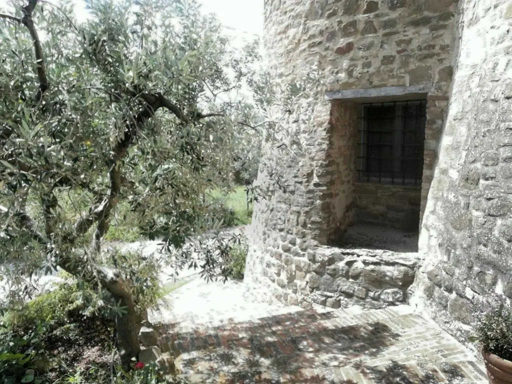 Casa vacanze Castello di Beviglie historical apartment for family