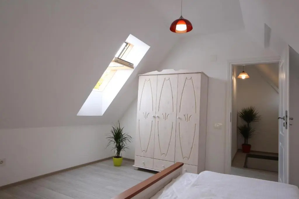 Apartment Schiller 3
