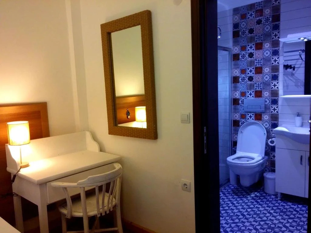Guest House 7