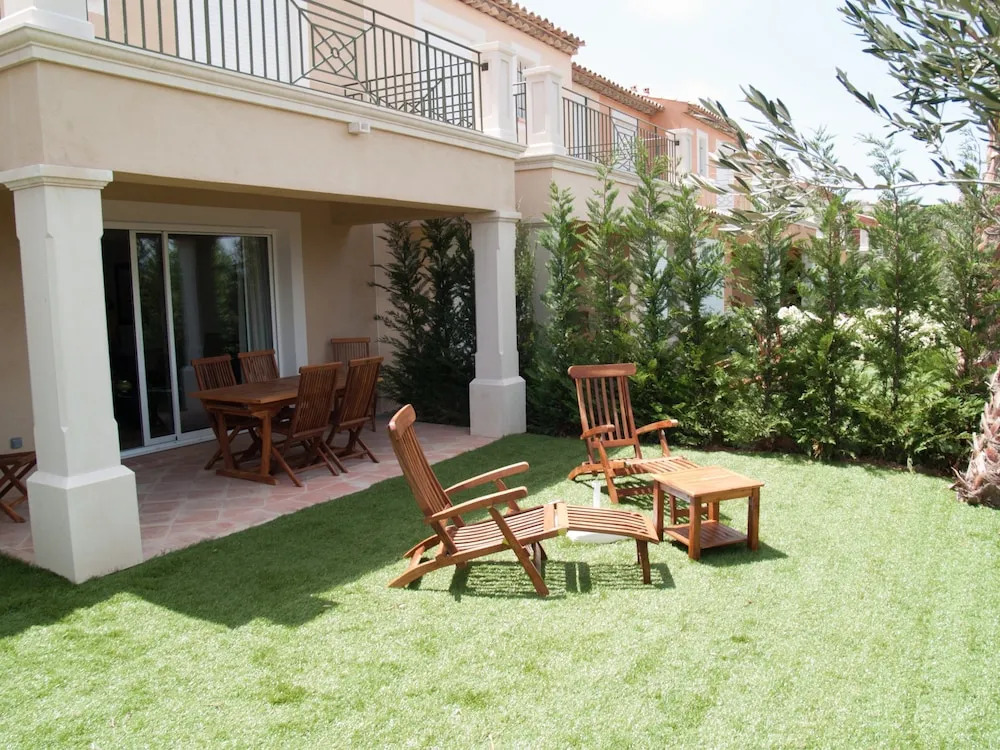 ESTIVEL - Villas Green Bastide