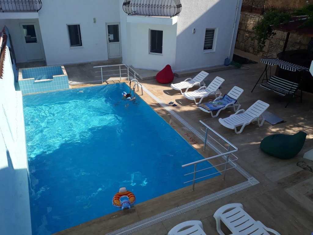 Arel Apart Hotel