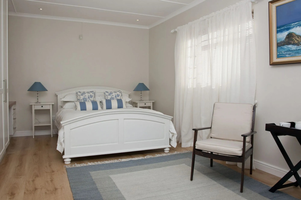 Penguino Guesthouse