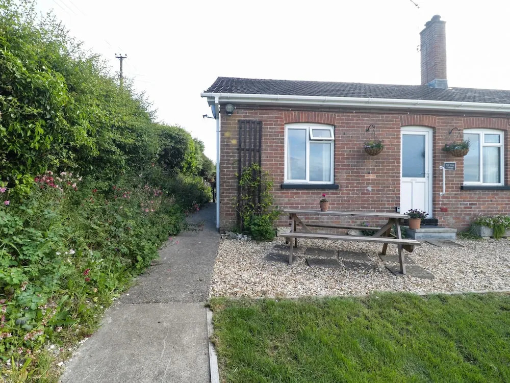 2 Hill View Bungalow