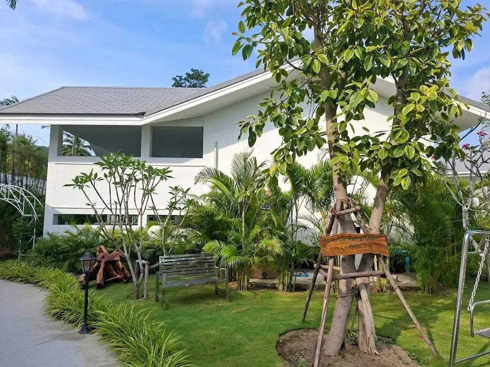 Osho Luxury Villa