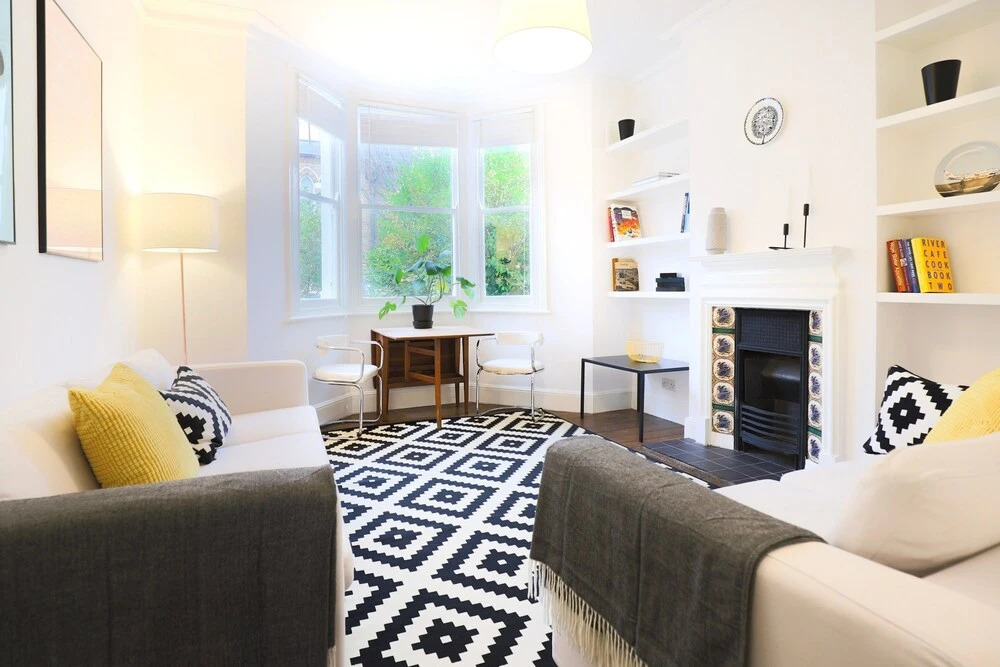 2 Bedroom Apartment With Garden