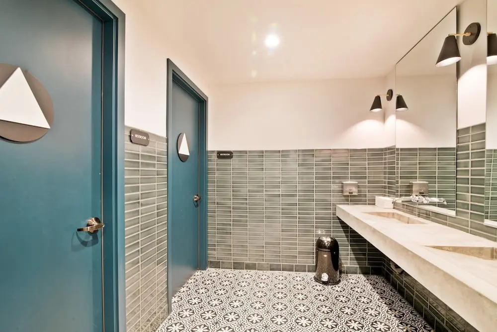 Global Luxury Suites in the Heart of San Carlos