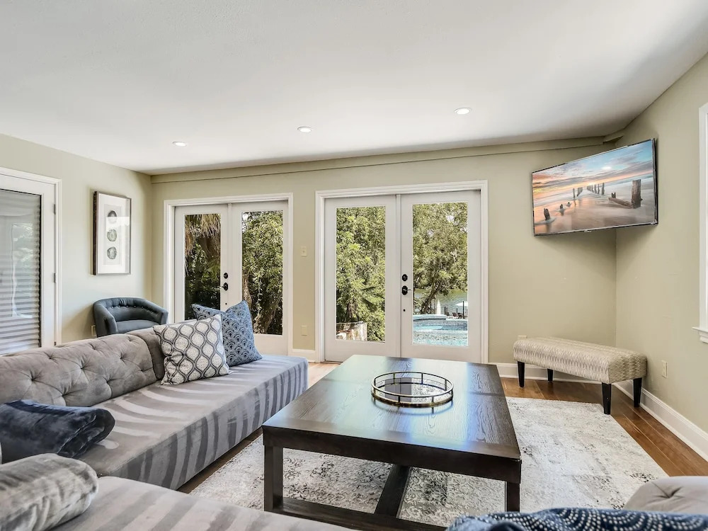 The Authentic Lake Austin Hacienda 3 Bedrooms 2 Bathrooms Home