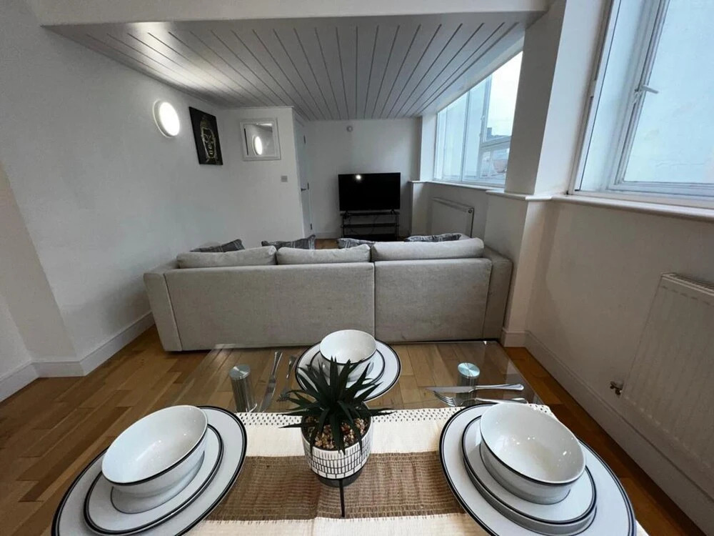Stunning 2-bed Apartment in Leicester With a gym